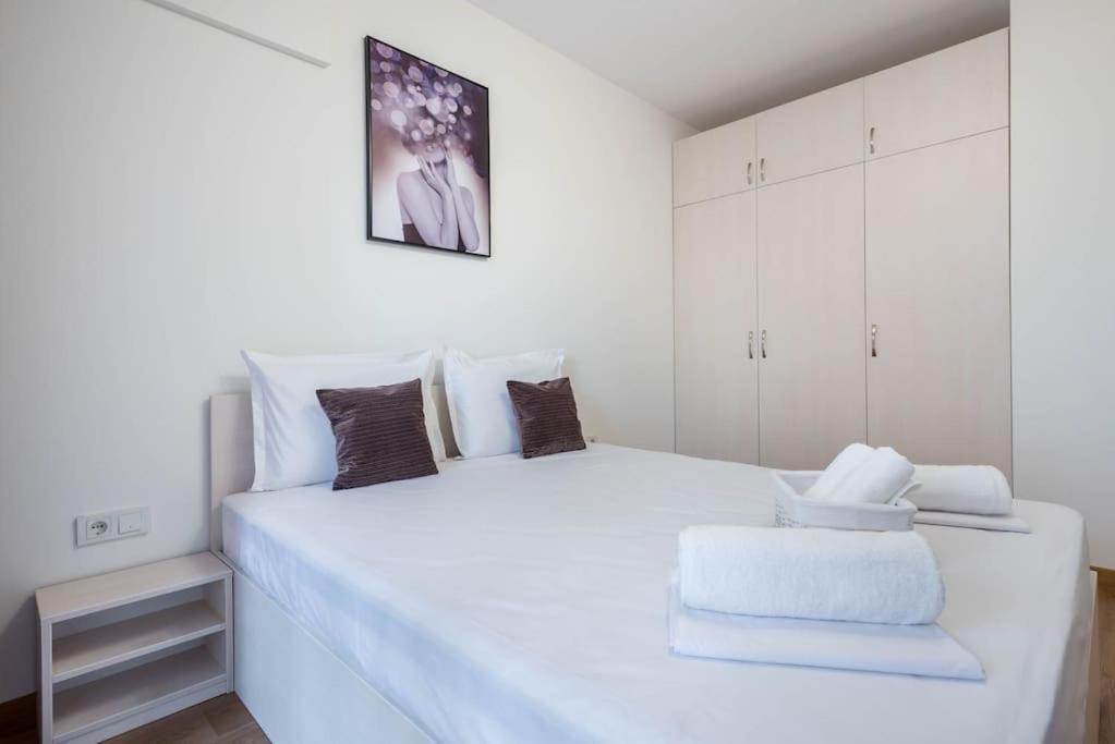 Labyrinth Apartment - Free Parking Space Included Varna Eksteriør bilde